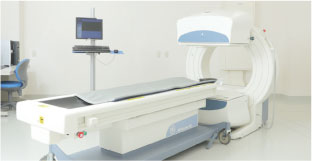 核医学診断用ガンマカメラSPECT装置